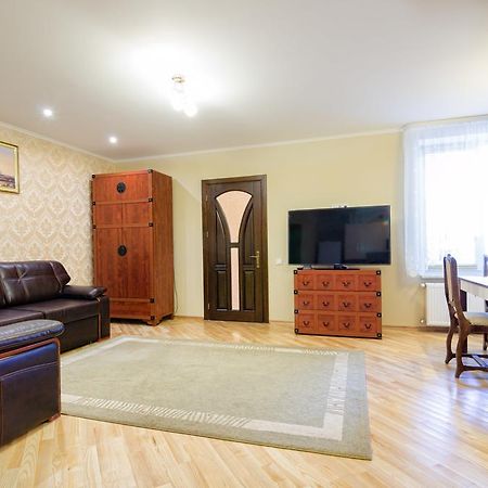 Apartment On Svobody Lviv Exterior foto